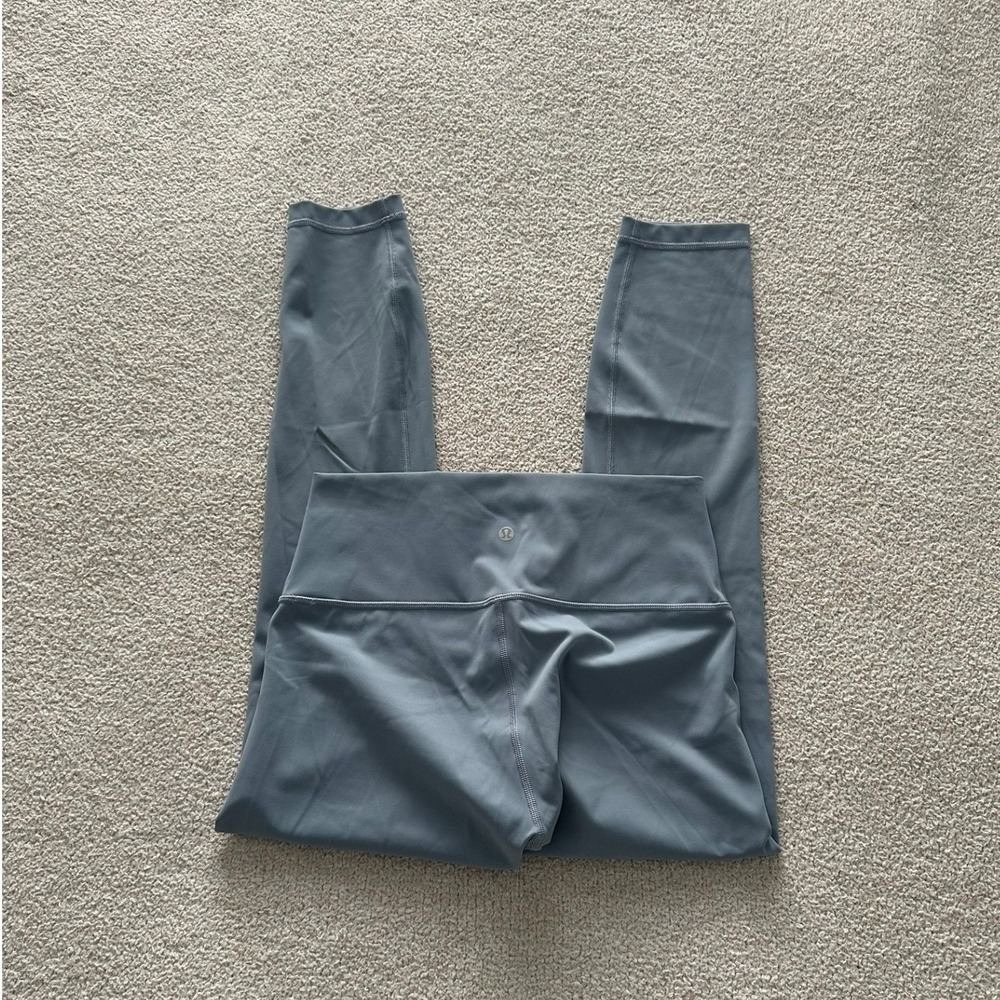lululemon Wunder Under HR Tight 25" size 8 in Chambray